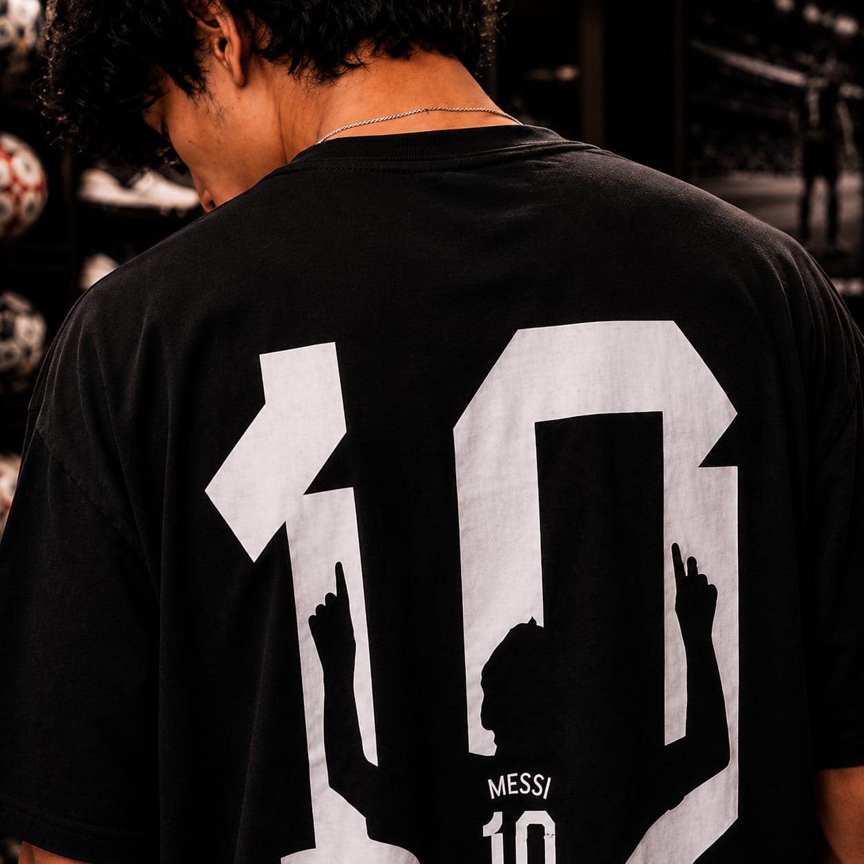 Messi 10 Minimalist Oversized Football Tee